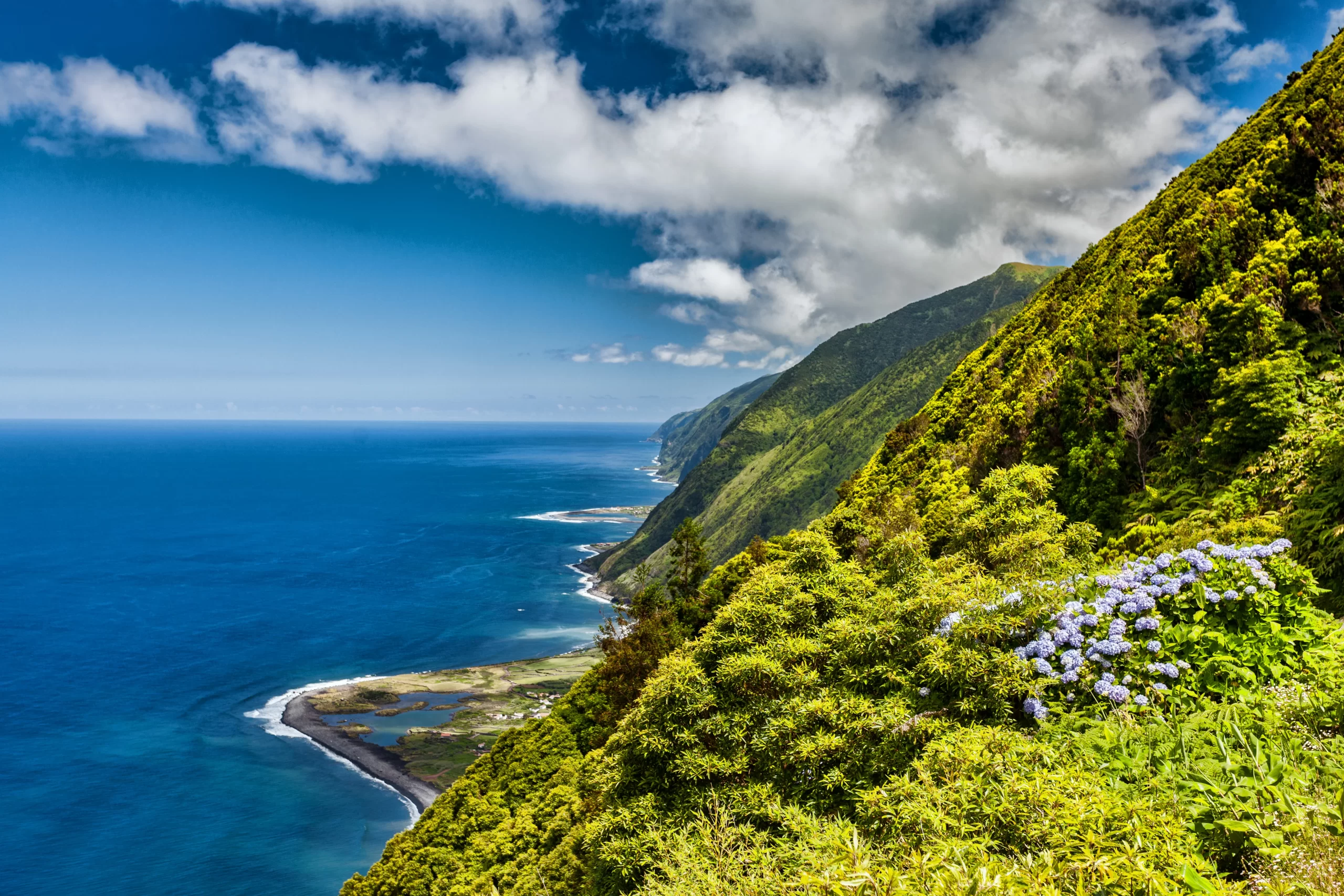 Fajã dos Cubres: A Peaceful Stop in a Natural Paradise at São Jorge Island