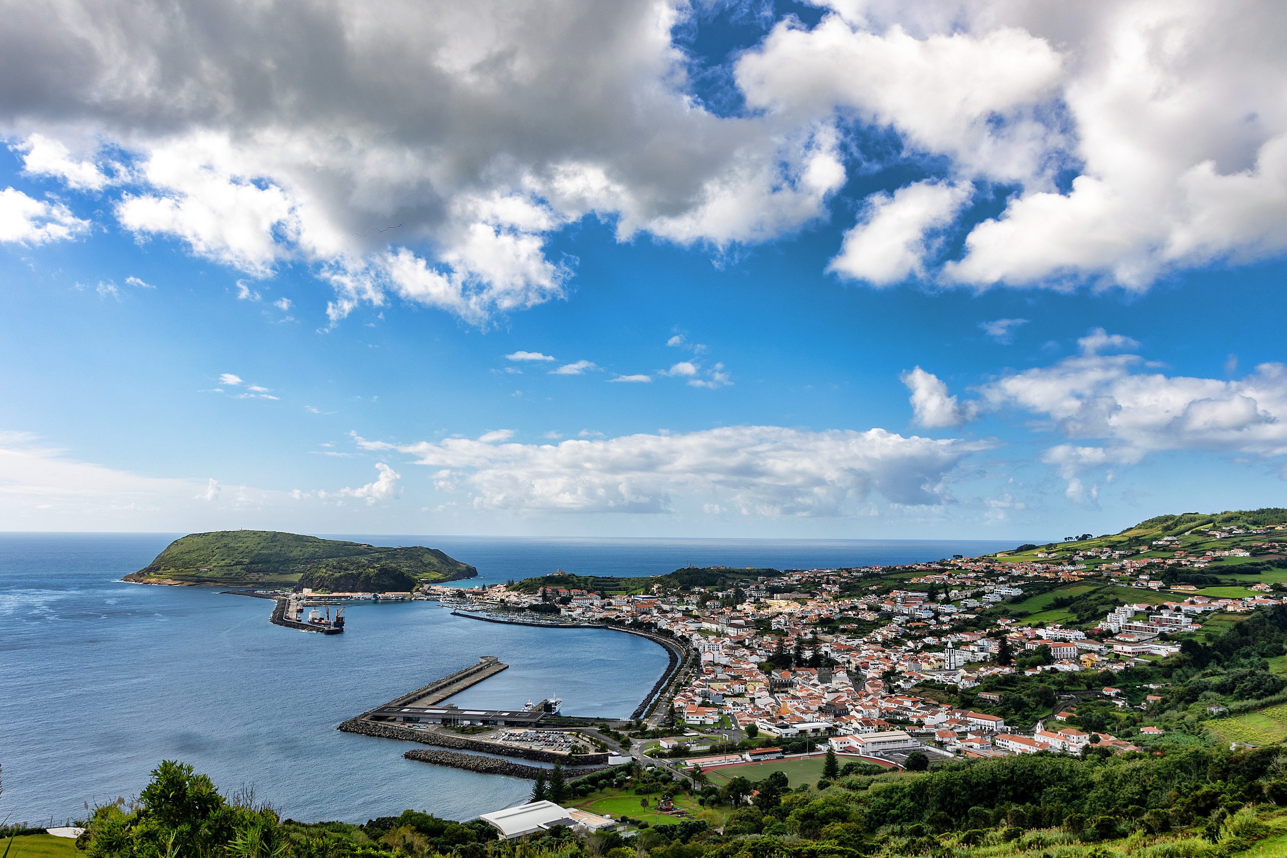 The weather in the Azores in March: What to Wear and Do | Travel Guide