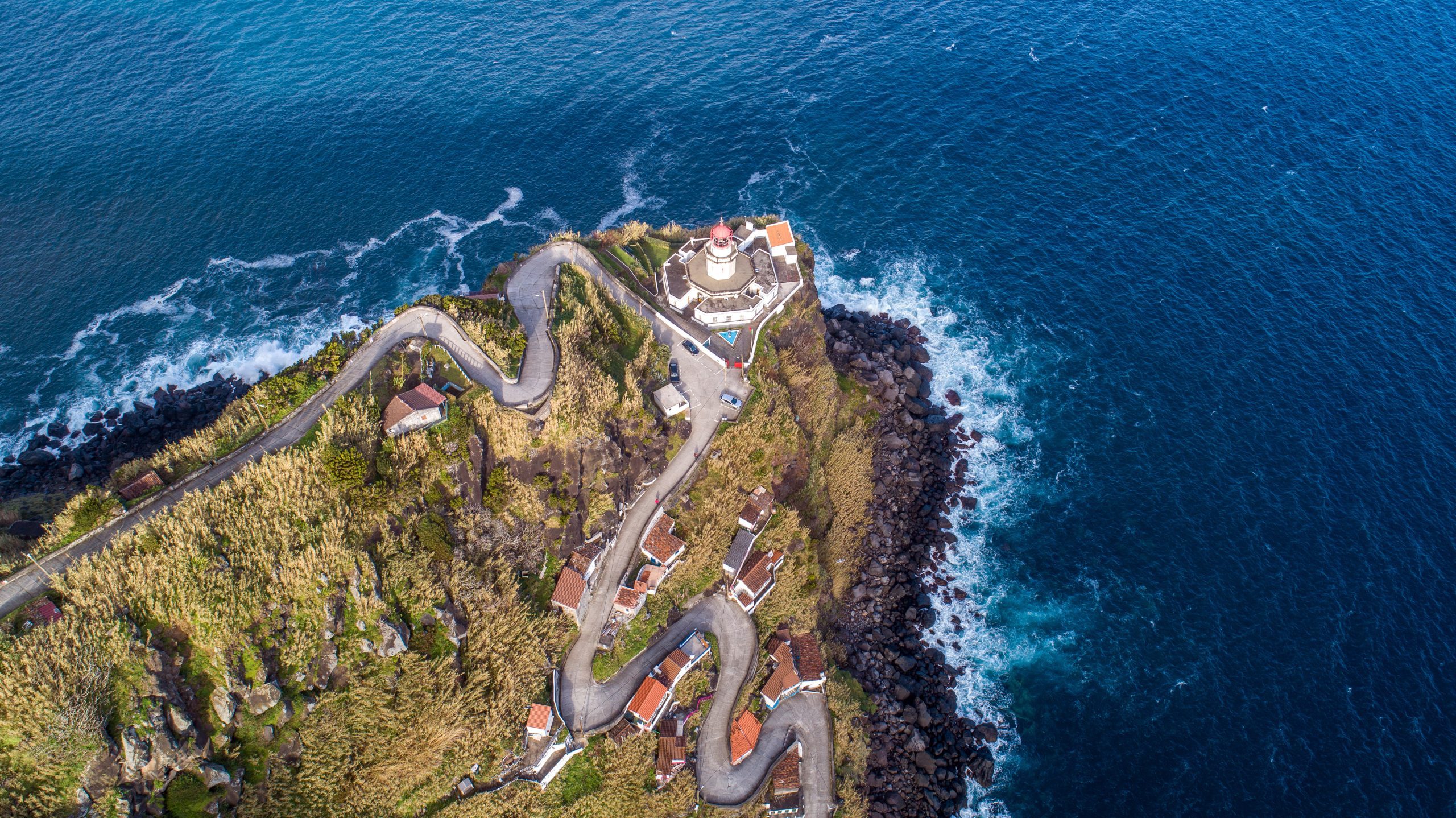 Farol do Arnel: Uncovering the Mysteries of the Azores’ Oldest Beacon