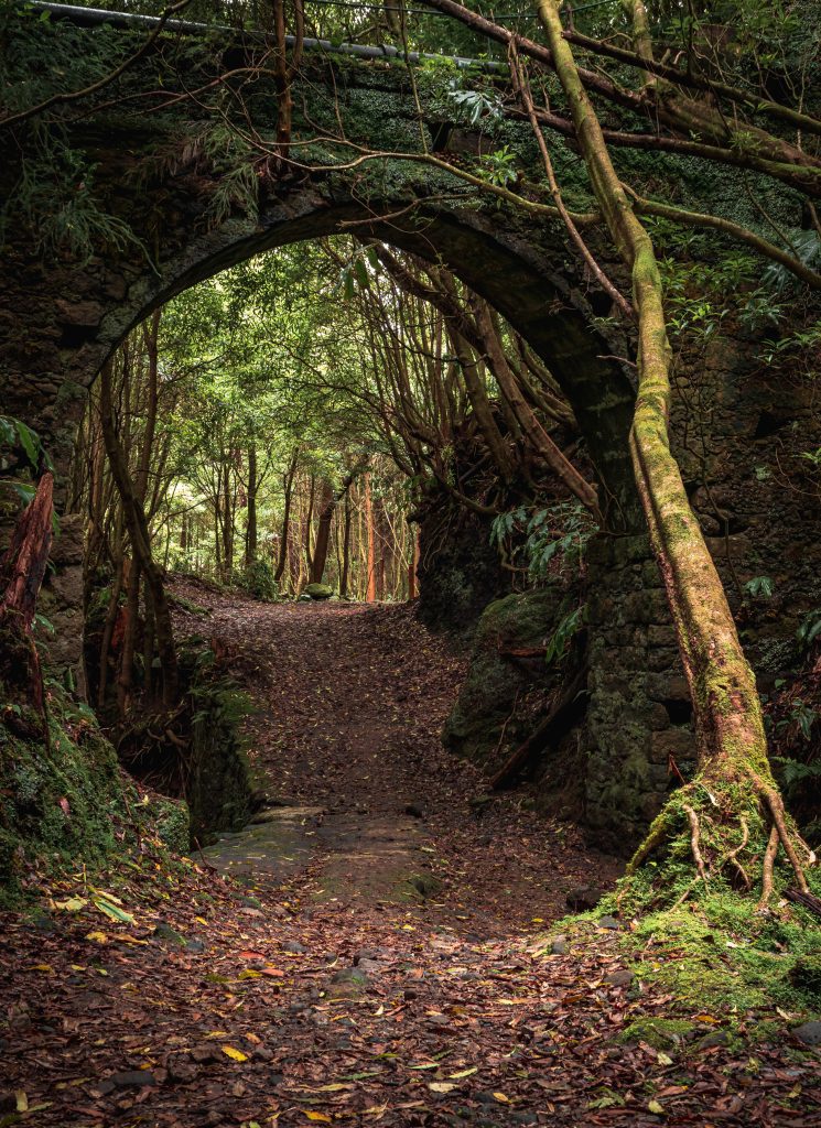 Janela do Inferno: Hell’s window in the Heavenly Azores