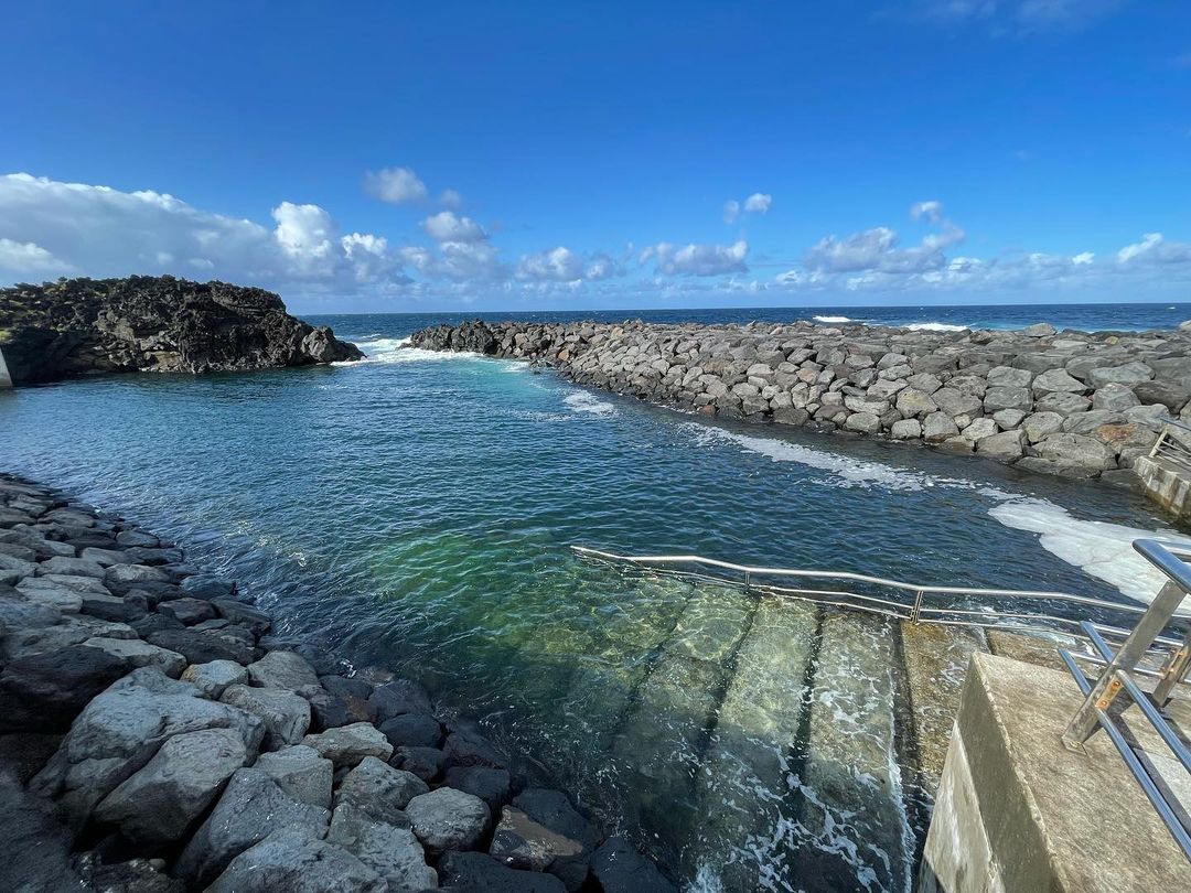 Poços de São Vicente: The Locals’ Favorite Natural Pools on the North Coast of São Miguel Island