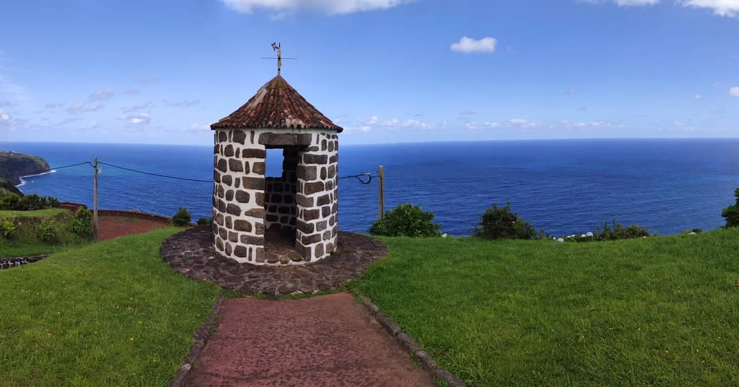 Miradouro Vigia da Baleia: The Viewpoints For Whale Spotters in the Azores