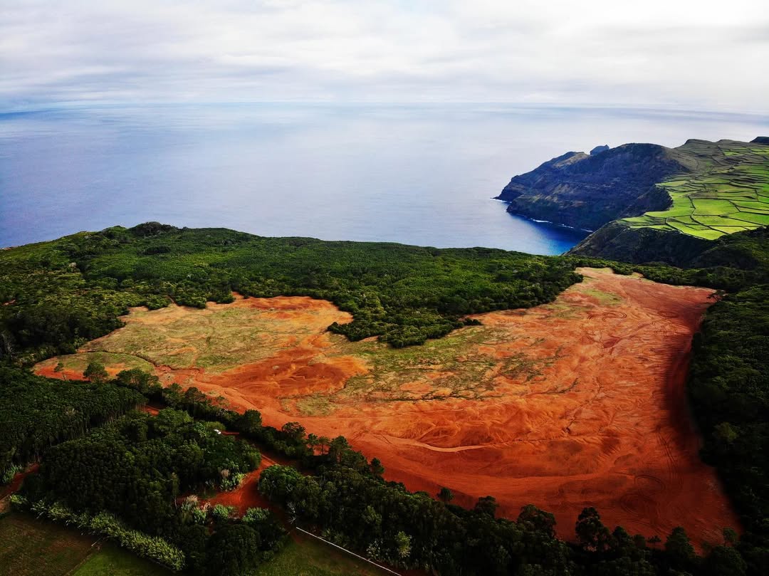 Barreiro da Faneca: The Red Desert of the Azores in Santa Maria Island
