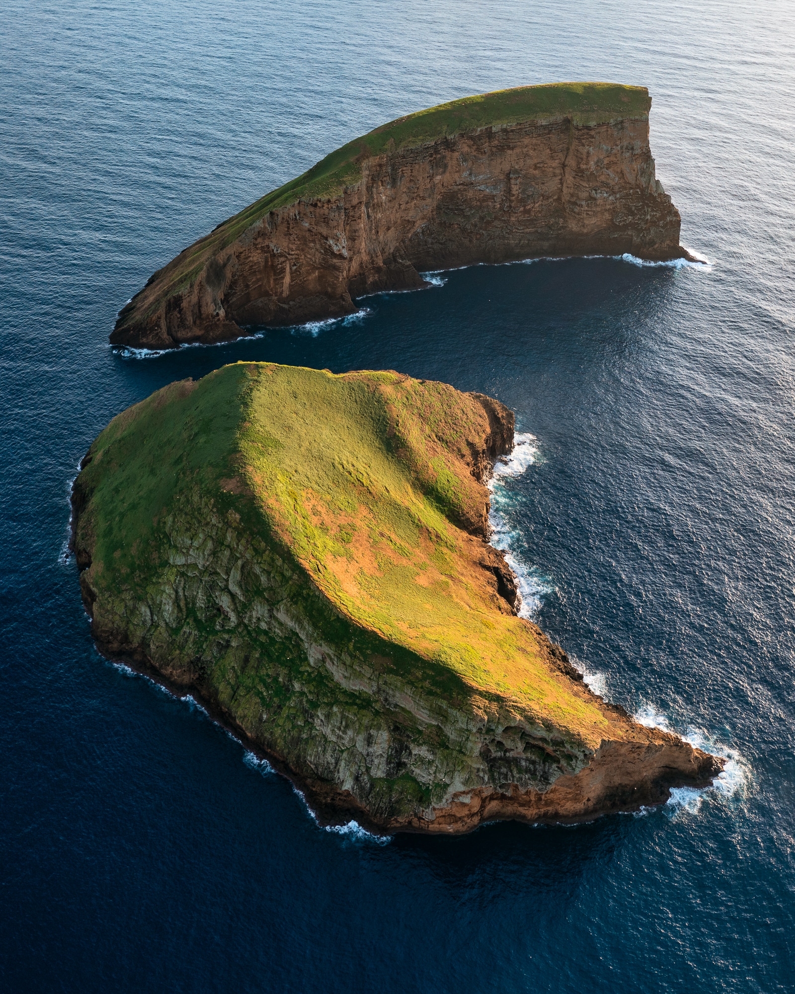 Ilhéus das Cabras: Terceira Island’s Iconic Twin Islets